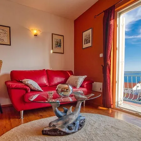 Villa Rustical Villa Verde With Pool 8 Persons